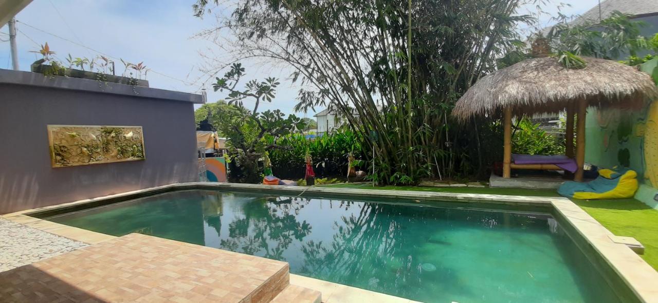 Ozora Tiying Tutul Hostel Canggu (Adults Only) Exteriör bild